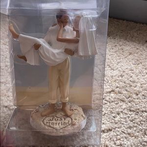 Wedding cake topper